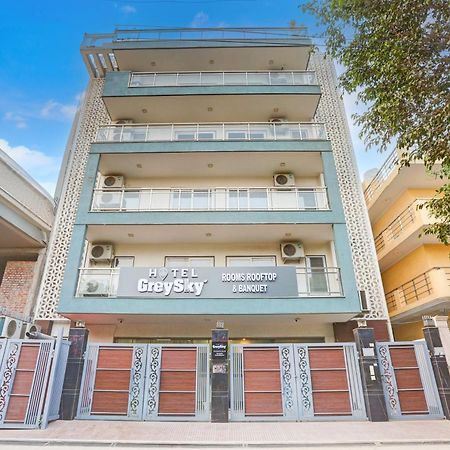 Hotel Greysky Medicity คูร์เคาน์ ภายนอก รูปภาพ