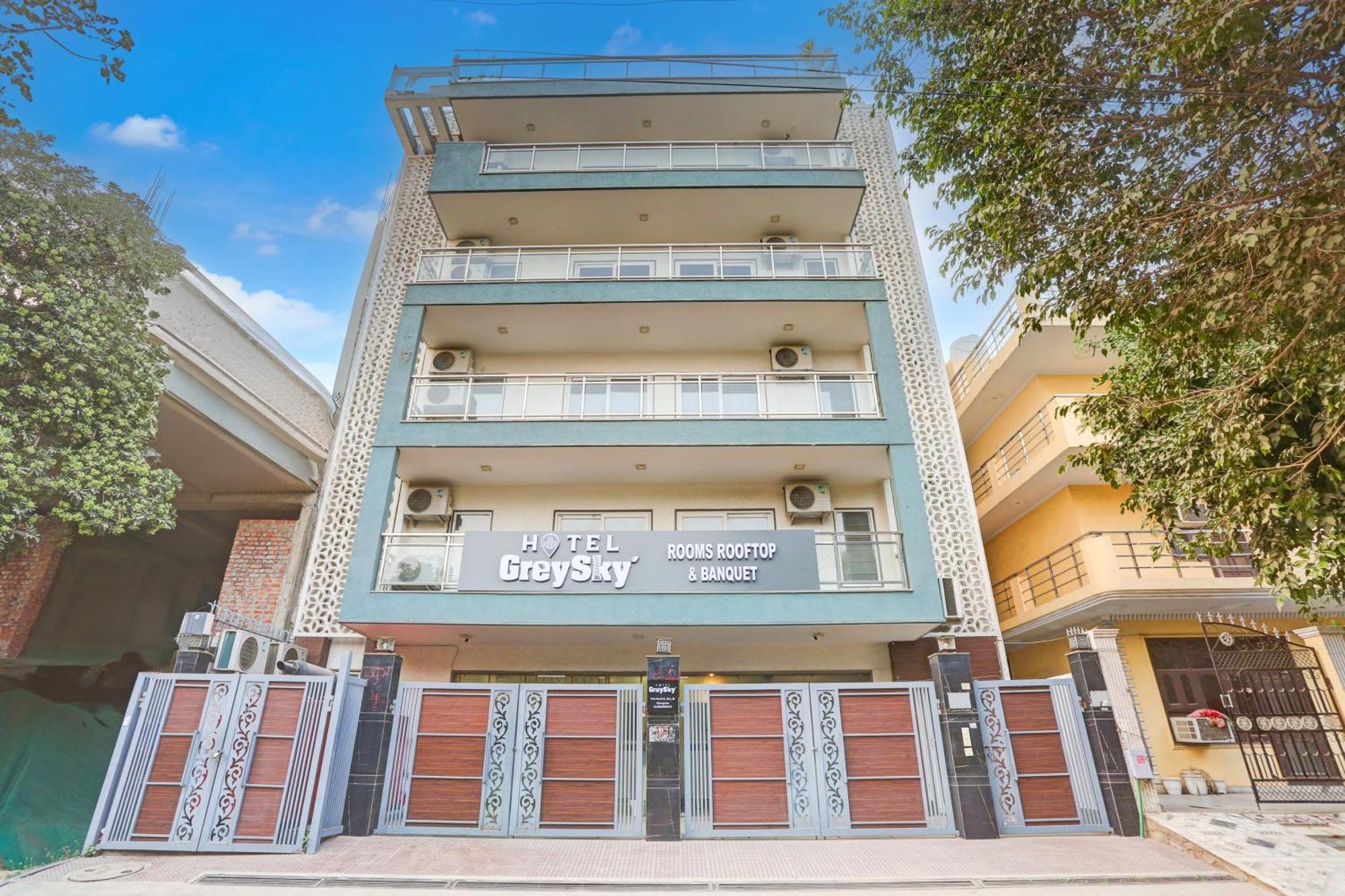 Hotel Greysky Medicity คูร์เคาน์ ภายนอก รูปภาพ